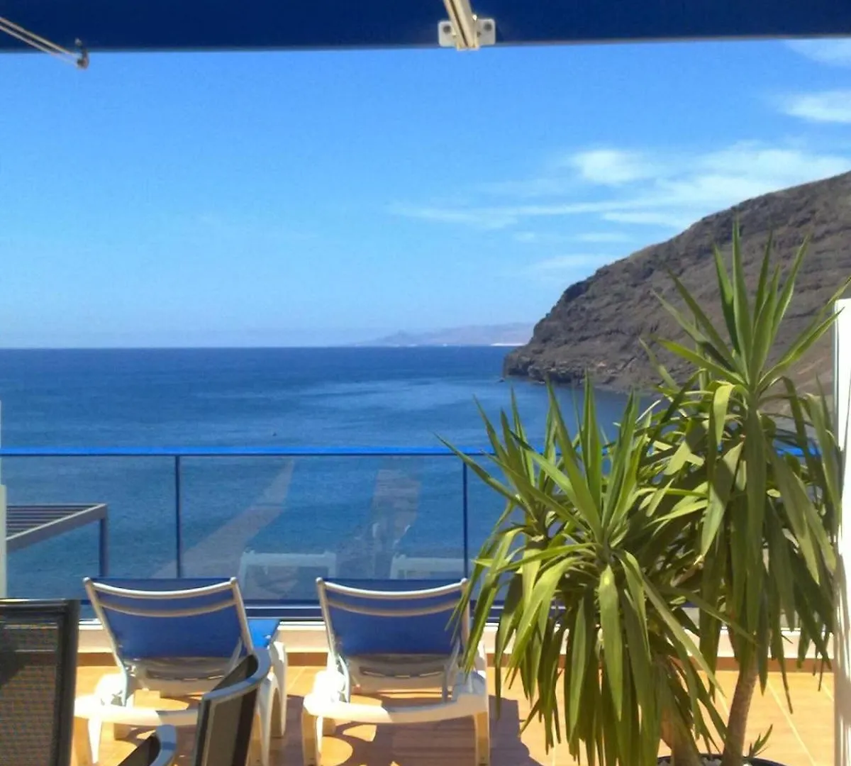 Amazing Sea View Apartment With Sun Drenched Terrace! غران تاراغال